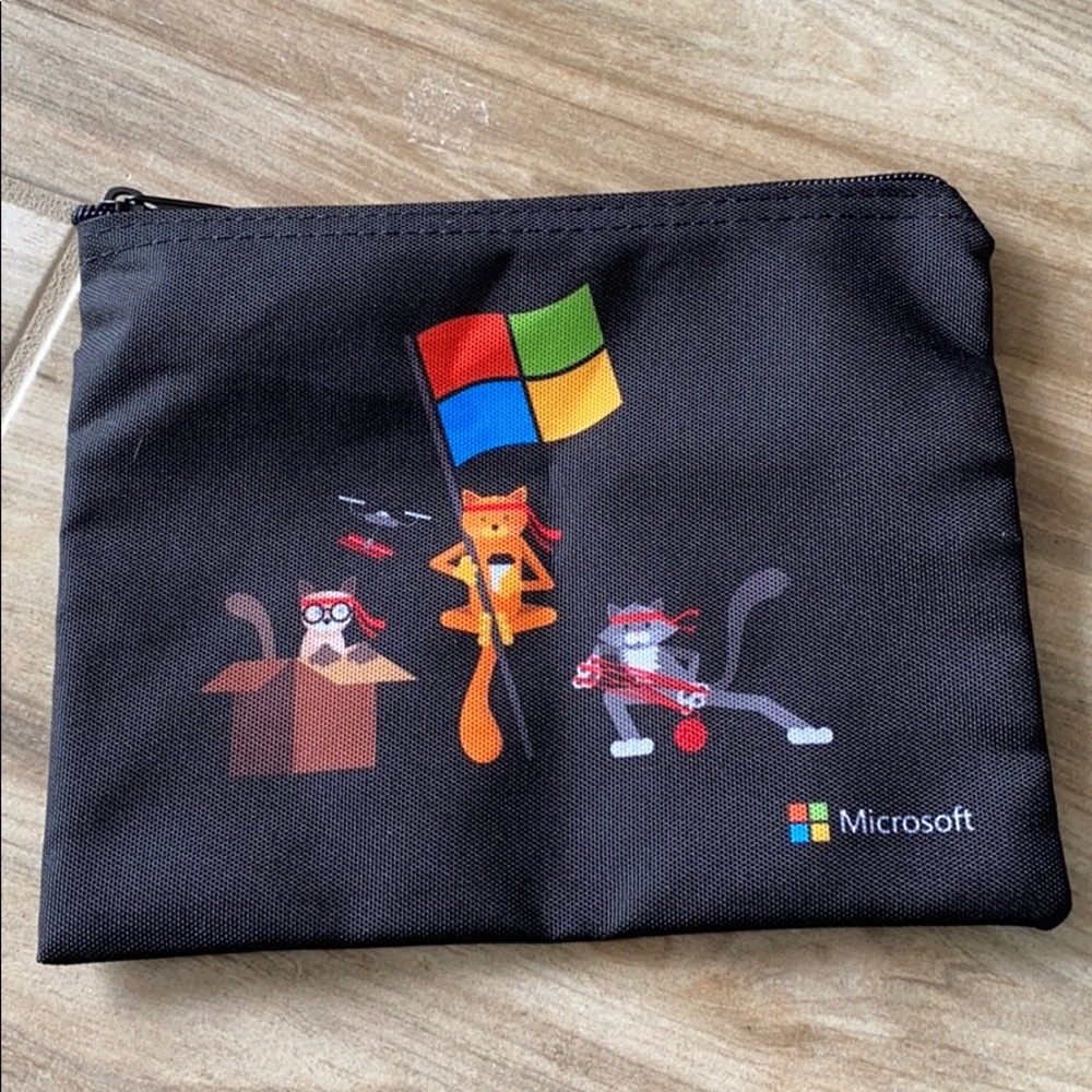 ✨3/$15✨Microsoft Ninja Cats Pouch Bag Collectible